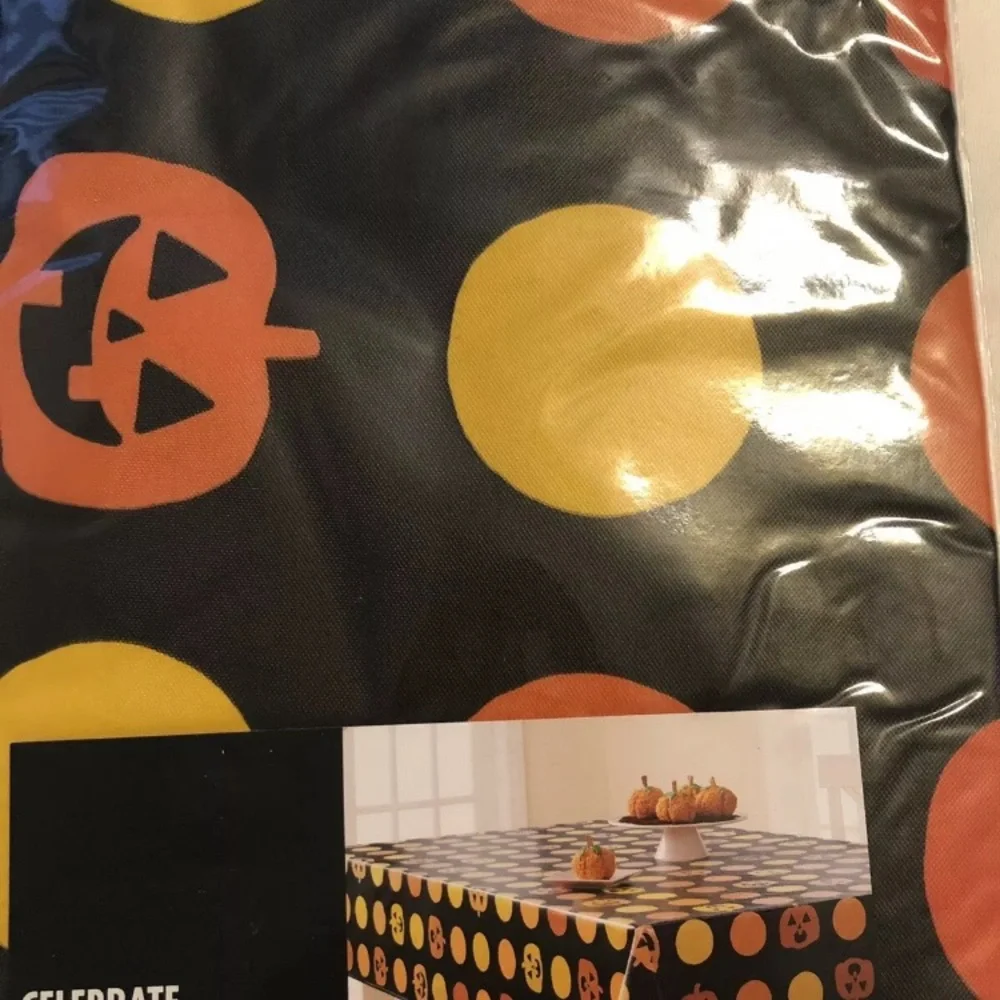 Pumpkins & Circles Vinyl Halloween TABLECLOTH